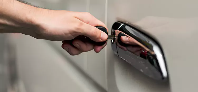 Why Choose Our Auto Locksmith Team in Milton, MA?